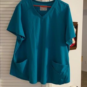 4 Sketchers Scrub tops